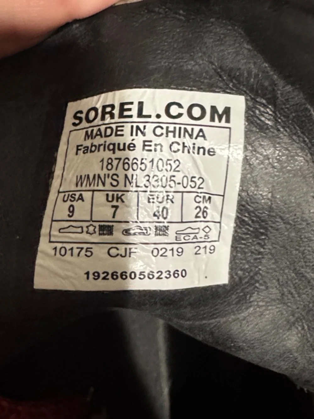 Sorel Women's Gray Ankle Boots with Orange Laces